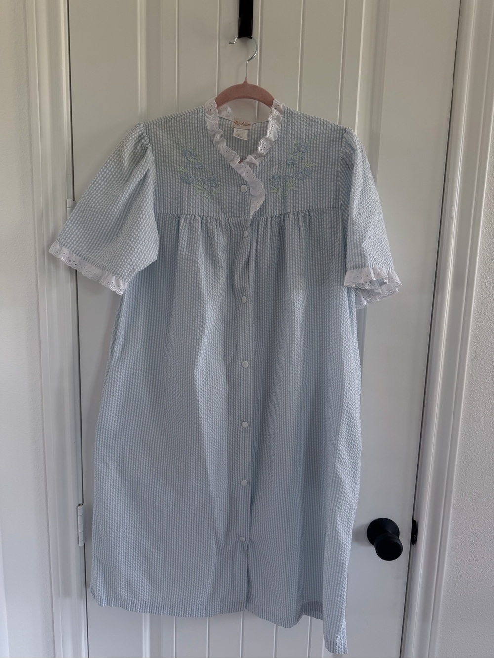 Vintage Barbizon Blue Seersucker Embroidered House Dress Robe M